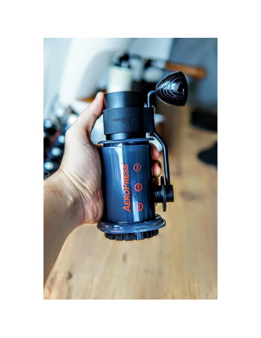 Molino de Café Manual Normcore V2 - Acero Inoxidable 38mm