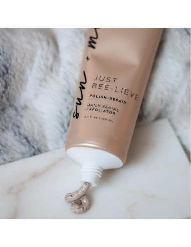 Limpiador Facial Exfoliante Diario Sol + Luna 151.4 ml Miel Pomelo