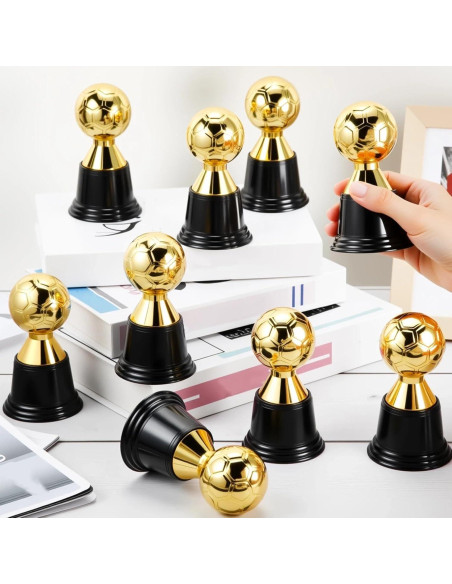 12 Mini Trofeos de Fútbol Dorados Leinuosen 11.4 cm Halloween
