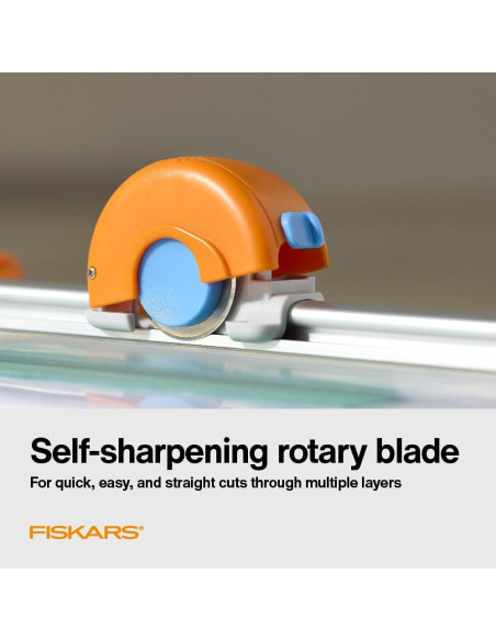 Cortadora de Papel Rotativa Fiskars 12" (30.48 cm) Portátil