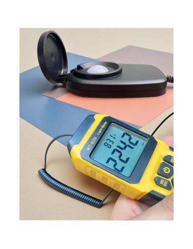 Medidor de Luz URCERI MT-92H 0-200,000 Lux Sensor Dividido