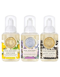 Juego de 3 Jabones Espumosos Mini Michel Design Works - Romero, Albahaca, Almendra