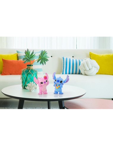 Figurita Enesco Grand Jester Disney Stitch Lei Hawaiano 8.9 cm