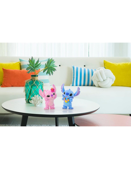 Figurita Enesco Grand Jester Disney Stitch Lei Hawaiano 8.9 cm