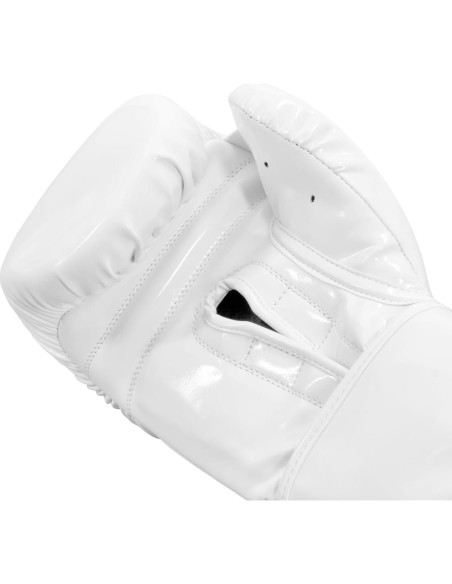 Guantes de Entrenamiento Elásticos 14 oz Title Boxing Negro/Dorado