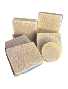 Jabón Iluminador Hecho a Mano Xzotik Roots con Cúrcuma y Lavanda