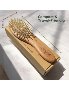 Cepillo de Pelo de Madera EcoGoTravel - Compacto y Ergonómico 2