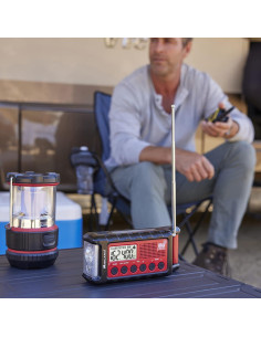 Radio Meteorológica de Emergencia Midland ER310 - SOS, Linterna 2