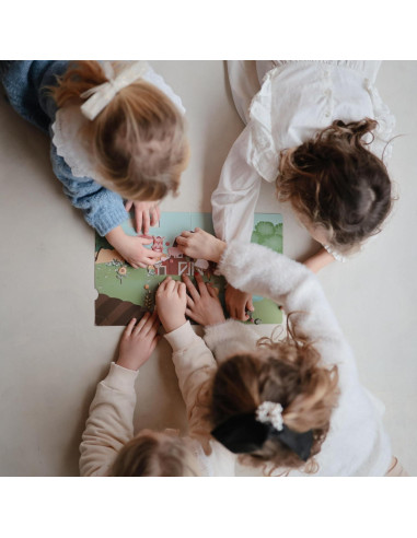 Set de Stickers Reutilizables Mushie Granja 50 Piezas