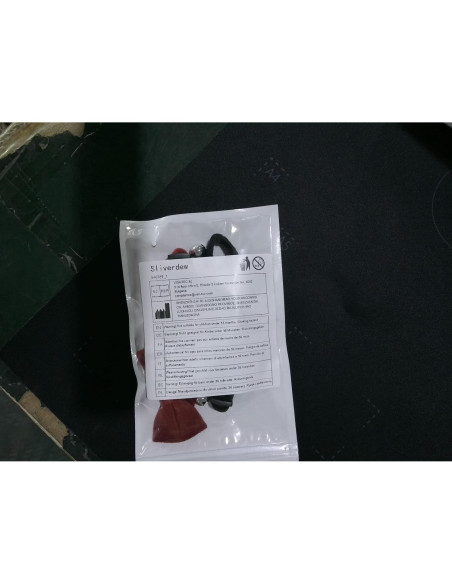 Collares de Gato Ajustables Sliverdew 2 Pcs Terciopelo con Campana