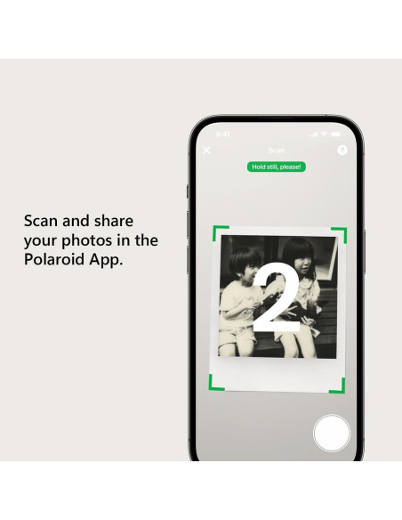 Cámara Instantánea Polaroid Now+ Gen 3 Negra con 16 Fotos