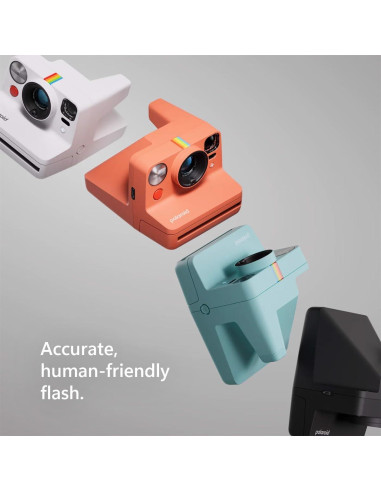 Cámara Instantánea Polaroid Now+ Gen 3 Negra con 16 Fotos