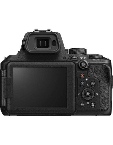 Cámara Digital Nikon COOLPIX P950 16MP 83x Zoom Óptico 4K