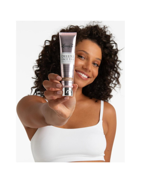 Bronceador Facial Loving Tan Deluxe Oscuro 47.3 ml - Sin Rayas