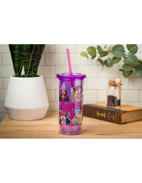 Taza Fría Alta Silver Buffalo Bratz Grid 591 ml con Cloe y amigas