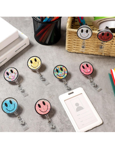 18 Portatarjetas Retráctiles Glenmal con Carita Sonriente