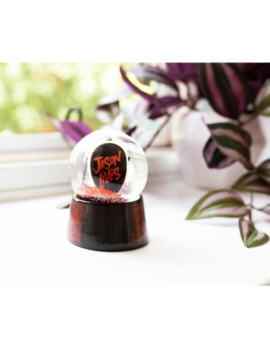 Globo de Nieve Jason Voorhees 10.7 cm Silver Buffalo