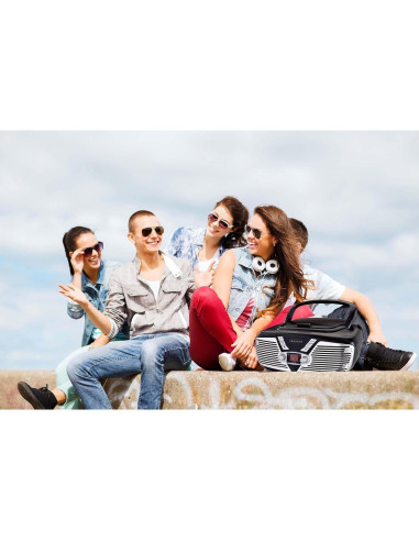 Boombox portátil SYLVANIA SRCD211 Negro con reproductor de CD