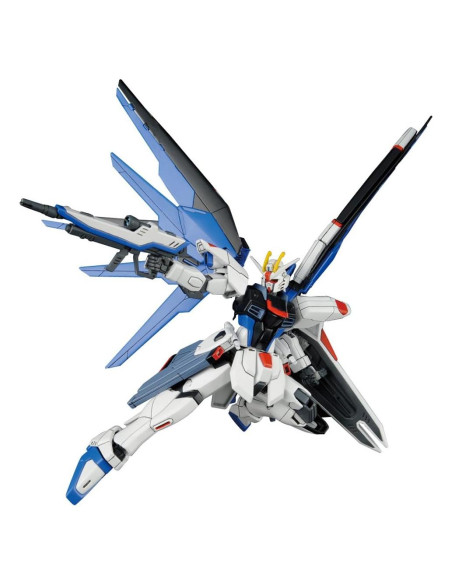 Figura de Acción BANDAI 1/144 Freedom Gundam Multicolor 20.32 cm