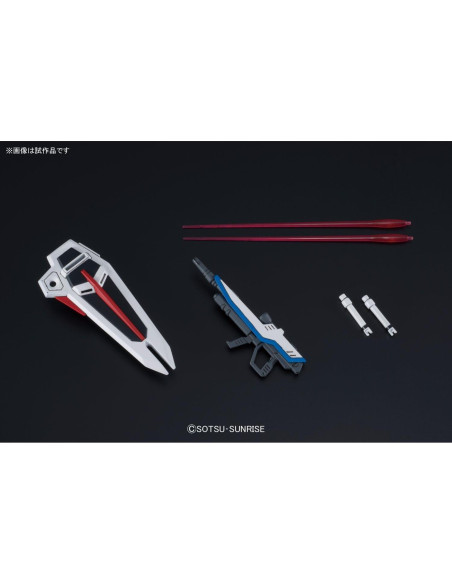 Figura de Acción BANDAI 1/144 Freedom Gundam Multicolor 20.32 cm