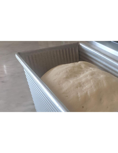Molde para Pan Pullman USA Pan 22.86x10.16cm Acero Aluminizado