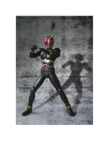 Figura de acción Bandai S.H. Figuarts Kamen Rider Black