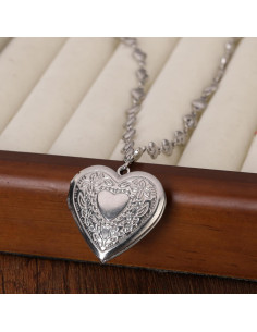 Collar medallón corazón plateado para mujeres con fotos 2