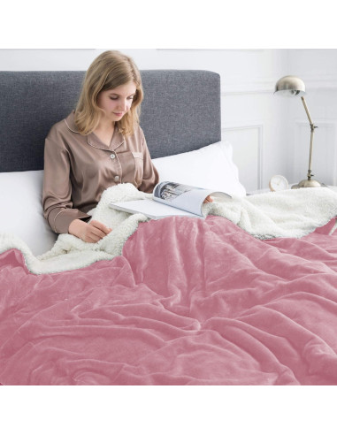 Manta de Sherpa Rosa Bebé IR Habitaciones Imperiales 127x152 cm - Paquete de 16