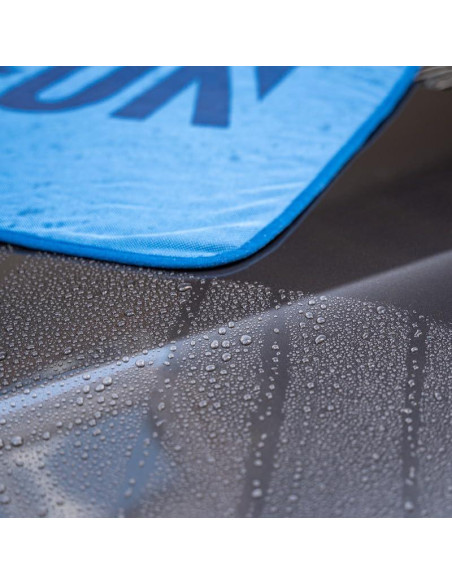 Kit GYEON Wet Coat - Recubrimiento Cerámico Hidrofóbico 1470ml