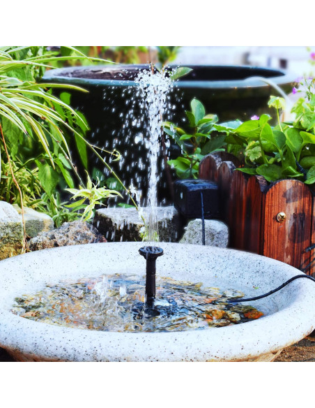 Bomba de Agua Solar BSV 3.5W con Panel 22.9x18 cm y 8 Boquillas