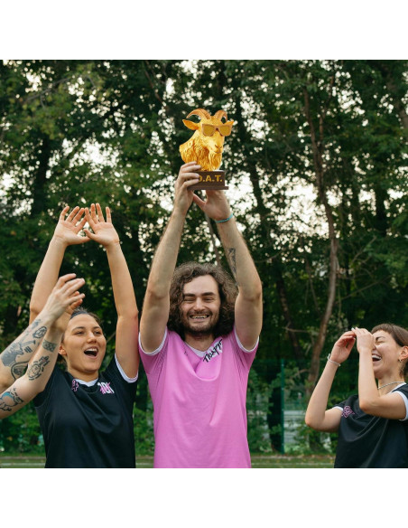 Trofeo Cabra Dorado Huquary HEL3096 11.5cm Humorístico