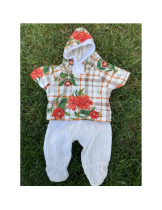 Conjunto Camisa y Pantalones Florales Marfil para Muñeca 35.56 cm 2