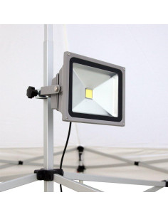 Luz de Inundación LED Vispronet 30W IP65 2700LM Blanca 2