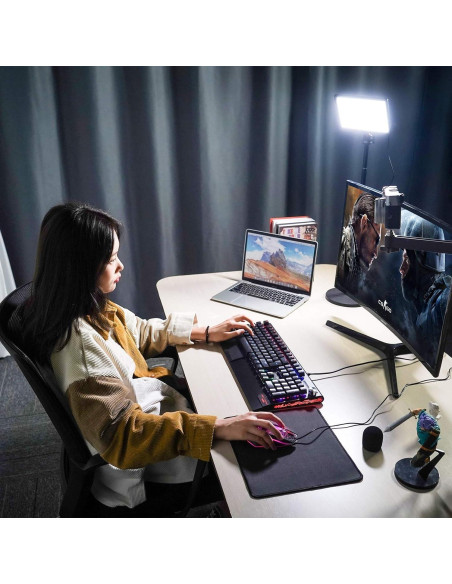 Luz Clave JUSMO K3 LED Ajustable con Soporte Extensible