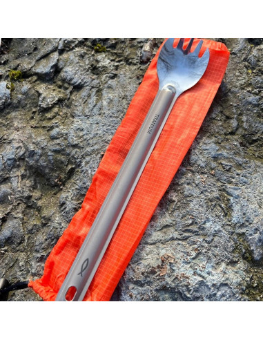 Spork de Titanio Savior Survival Gear - Utensilio Multiusos 19g