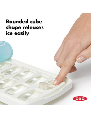Bandeja de Hielo OXO Good Grips con Tapa de Silicona
