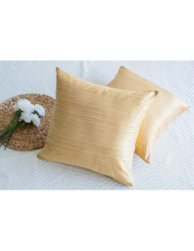 Fundas de Cojín Doradas Los Pétalos Blancos 45.72x45.72 cm - 2 Unidades