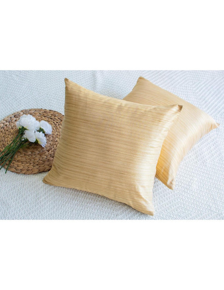 Fundas de Cojín Doradas Los Pétalos Blancos 45.72x45.72 cm - 2 Unidades