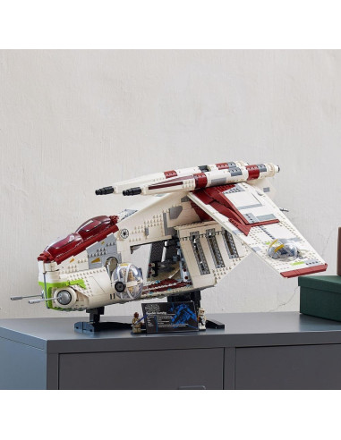 LEGO Star Wars Caza Republicano 75309 - Modelo para Adultos
