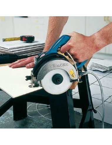 Sierra de Mampostería Makita 4101RH 5" Húmeda 230V 860W