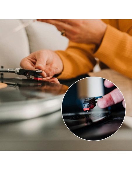 4 Agujas de Reemplazo para Tocadiscos + Cepillo de Limpieza