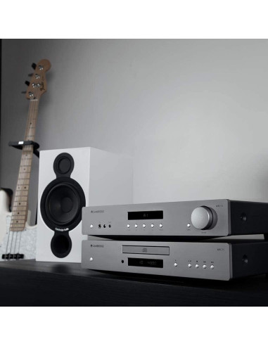 Amplificador Estéreo Cambridge Audio AXA35 35W 2 Canales Phono