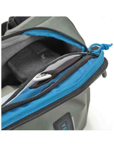 Bolsa Sling Tenba Solstice v2 12L para Cámaras DSLR y Sin Espejo - Negro