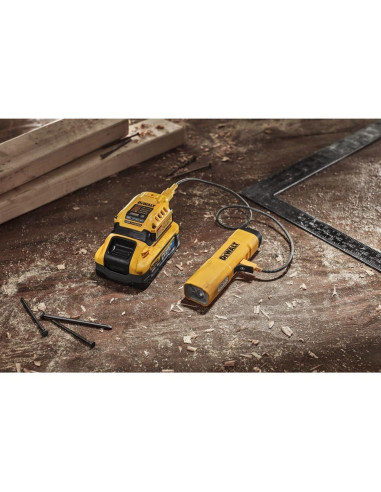 Linterna LED Recargable DEWALT DCL183, 1000 Lúmenes, USB-C