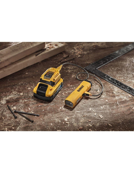 Linterna LED Recargable DEWALT DCL183, 1000 Lúmenes, USB-C
