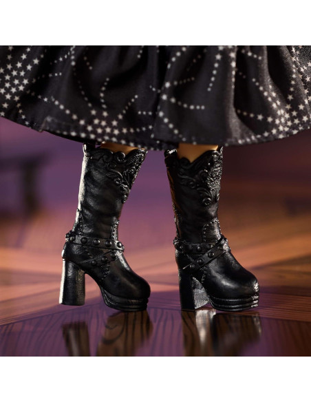 Muñeca Barbie Mujeres Inspiradoras Anna Sui Boho Chic