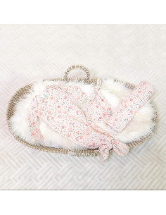 Conjunto Gown y Sombrero Aden + Anais para Bebés 0-3 Meses 2