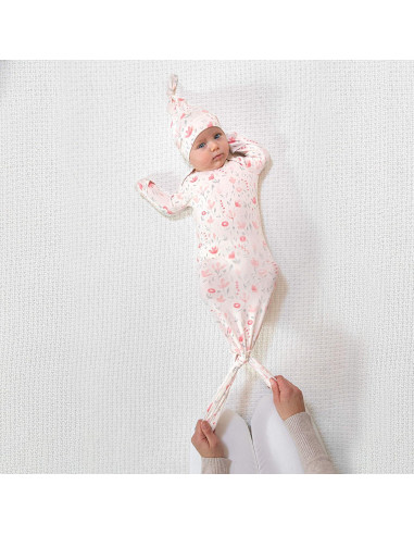 Conjunto Gown y Sombrero Aden + Anais para Bebés 0-3 Meses