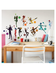 Calcomanías de Pared RoomMates Cuentos de Ladybug y Gato Noir