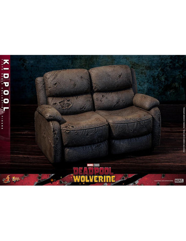 Figura de acción Kidpool Hot Toys 1/6 Marvel Comics